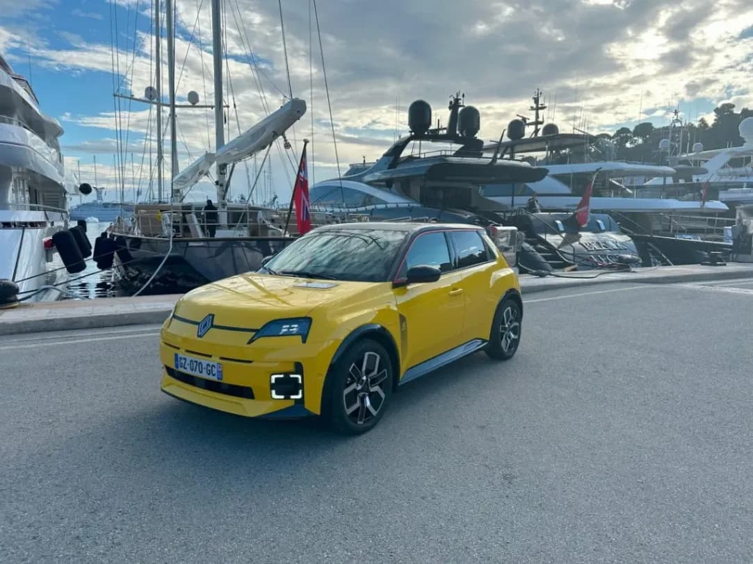2026 Renault R5 / 5 E-Tech 5 E-Tech